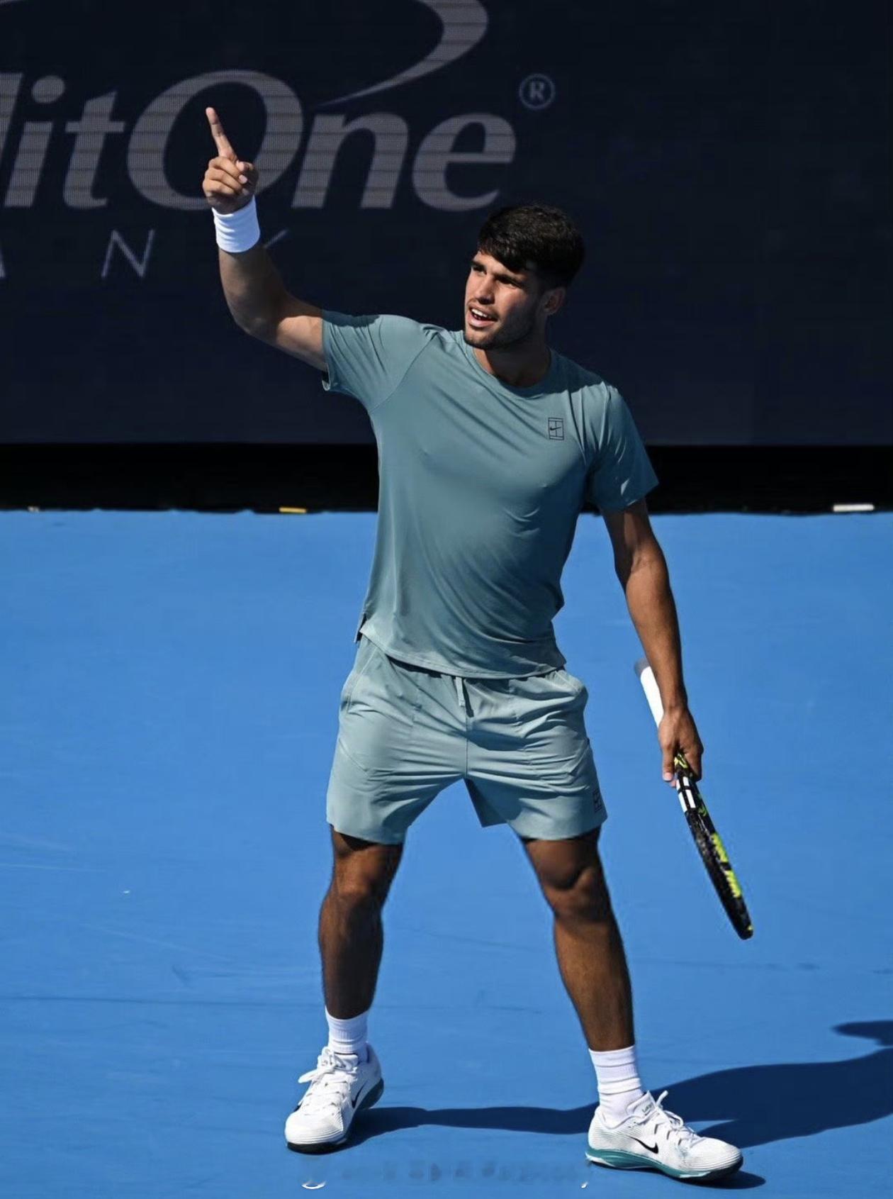 阿尔卡拉斯晋级辛辛那提32强🔥ATP1000 辛辛那提大师赛，阿尔卡拉斯以6-