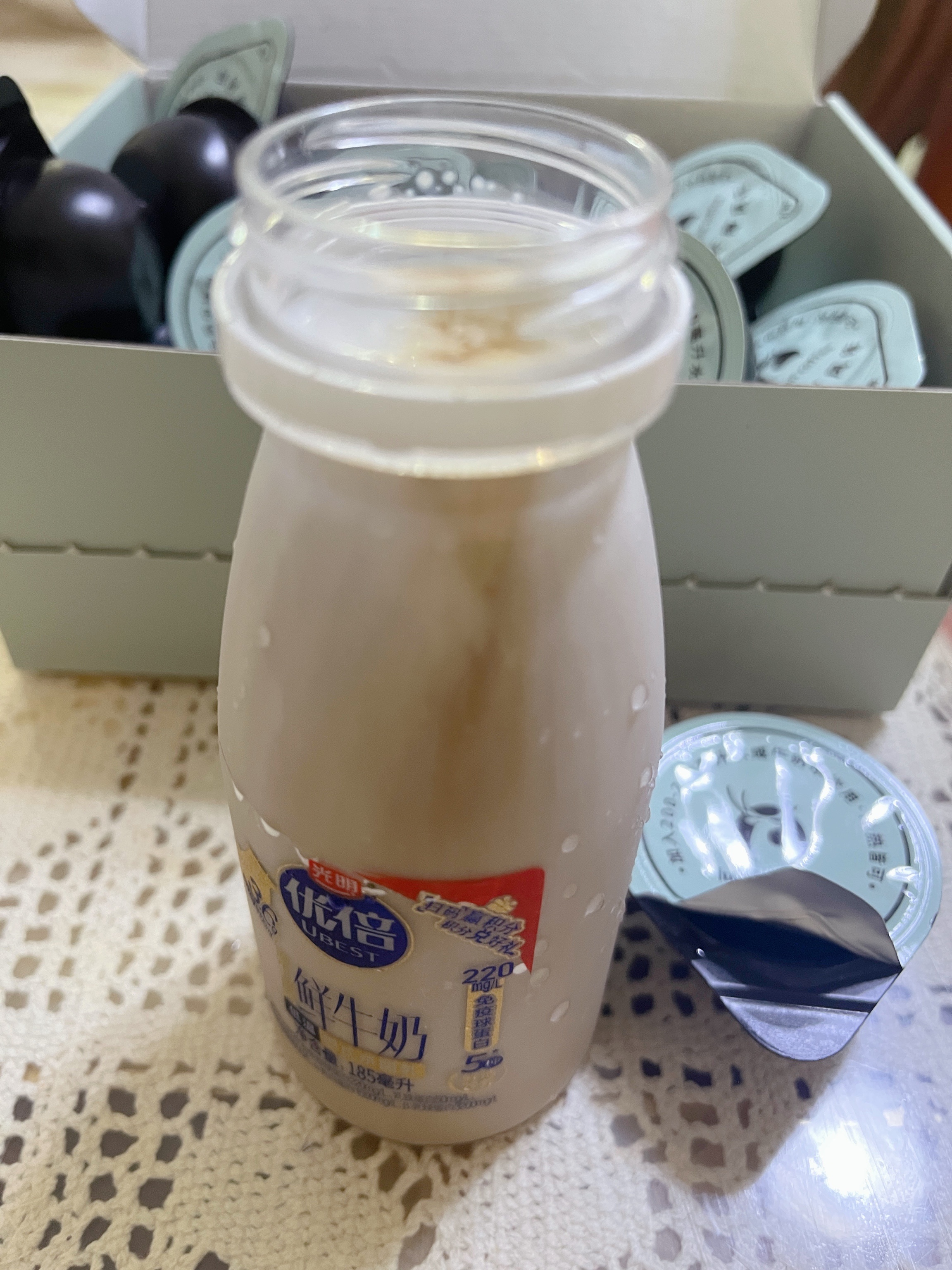 一年到头喝掉的奶是真的少之又少只有这样才能喝的下 