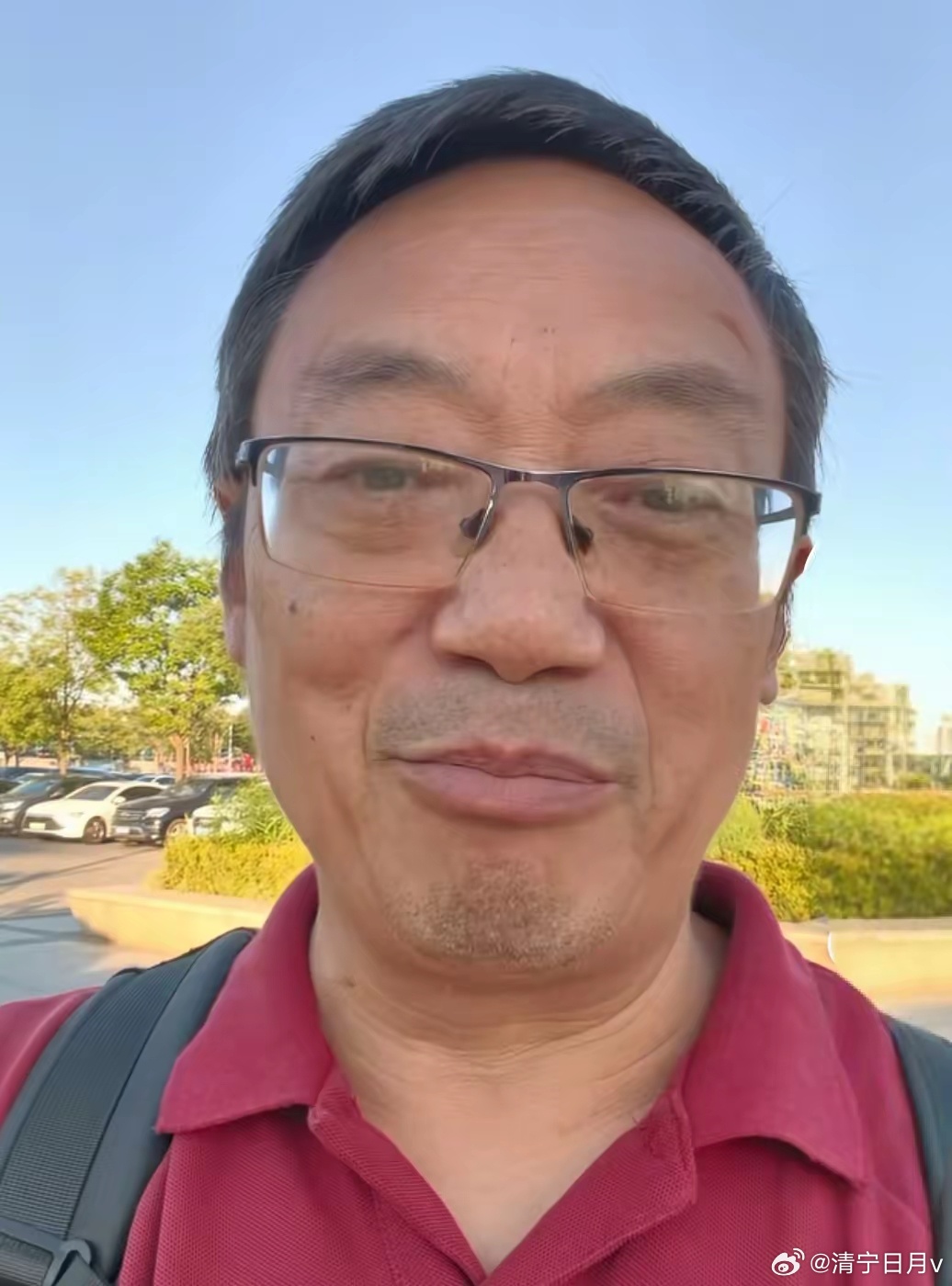 汤家凤9月13日大清早发文，他称对“铺天盖地的谩骂和人身攻击以及事实歪曲”，他不