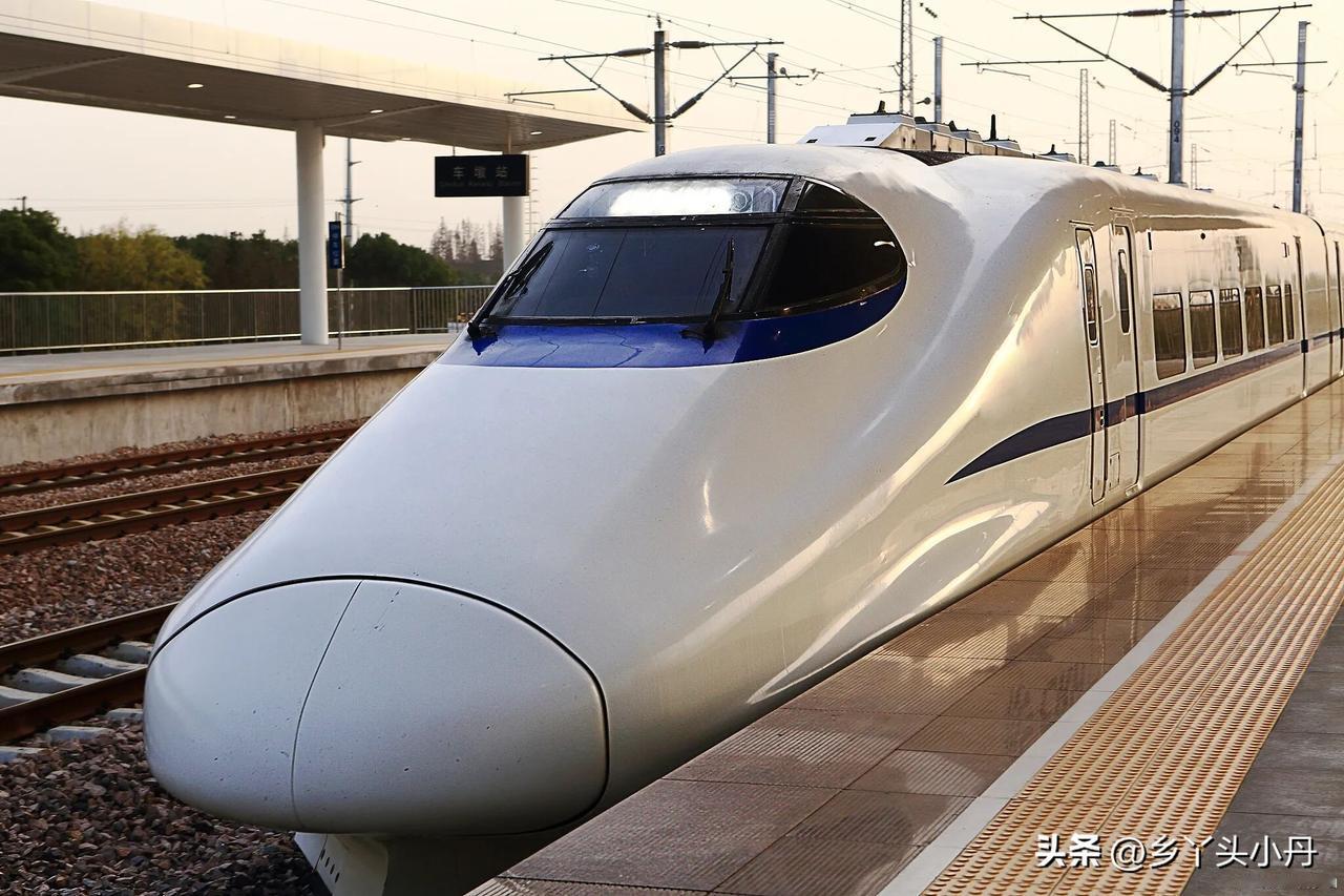 好消息！合湛高铁项目建设全面提速，预计2028年底建成通车。合浦至湛江高铁正线全