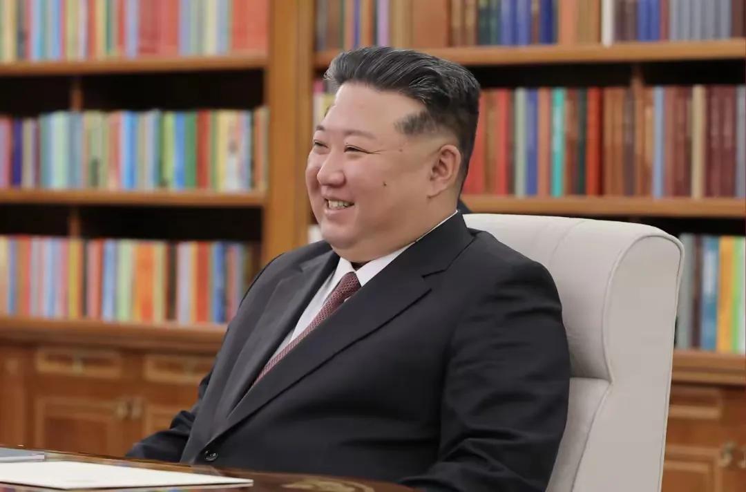 80后的办公室长什么样？
普大帝去的时候都没有放出来的照片，这次绍伊古带着我们一