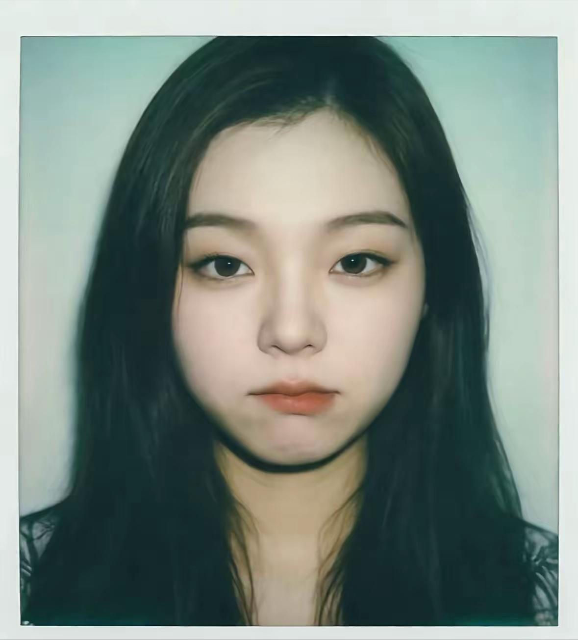 2001年出生的文桃桃，甘肃陇南人，刚满20出头的年纪，却把恶毒刻进了骨子里，最