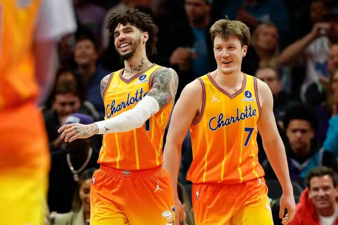 重建成功，黄蜂队未来多年都将是东部谁都不敢轻视的力量。联盟最强三分火力群，黄蜂队