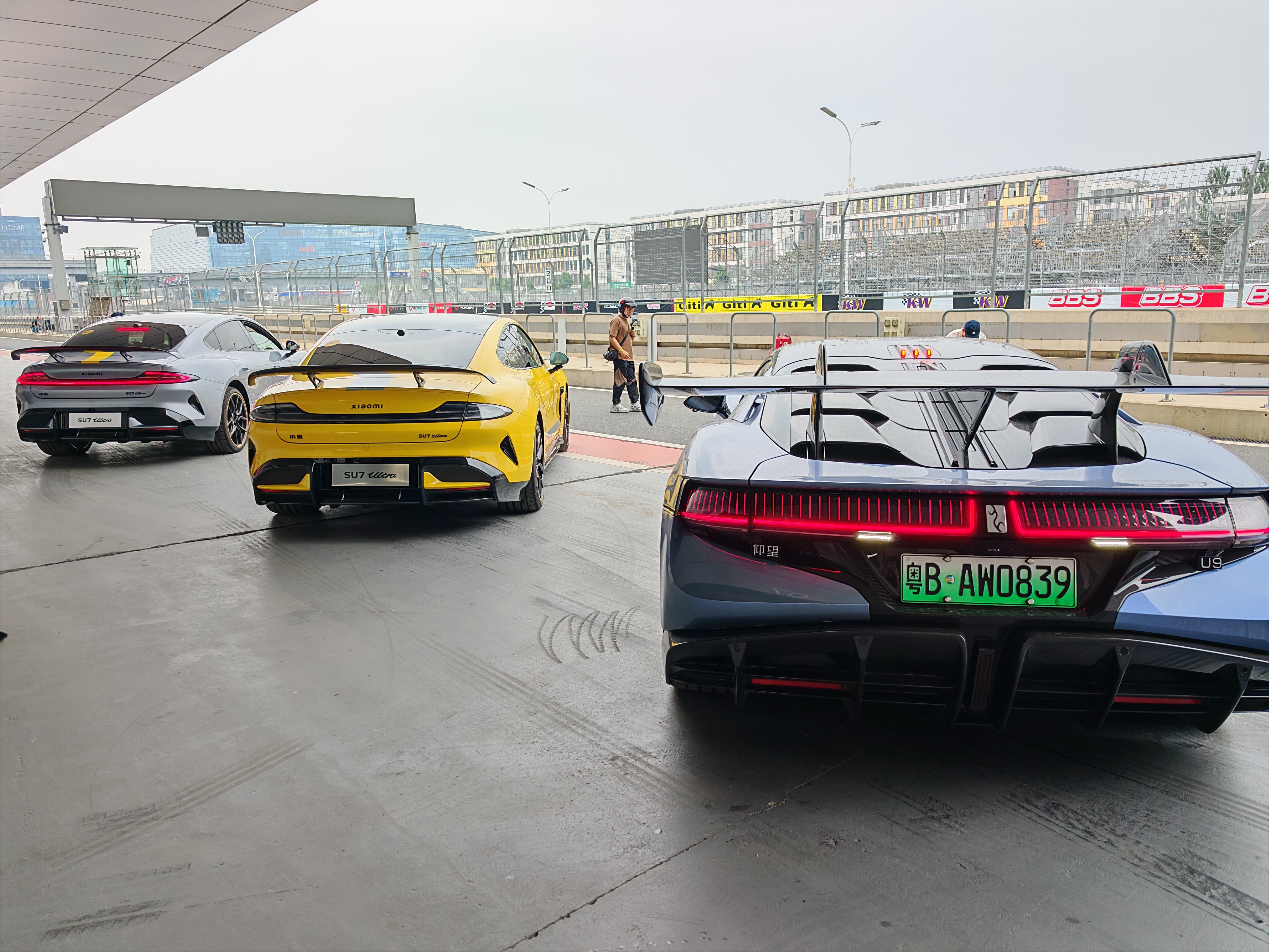 小米SU7、小米SU7 Ultra、仰望U9、仰望U8、保时捷911、阿尔法罗密
