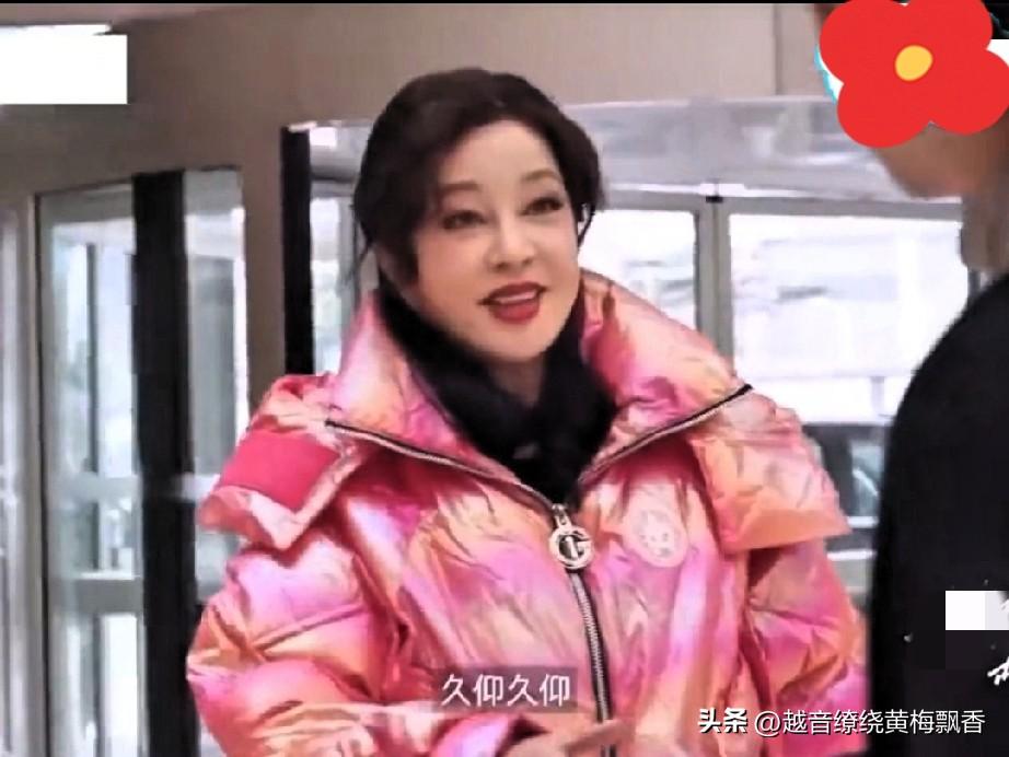 在网上看到一个访谈，有人问刘晓庆:“以前听人说你认为自己是中国最好的演员，你说过