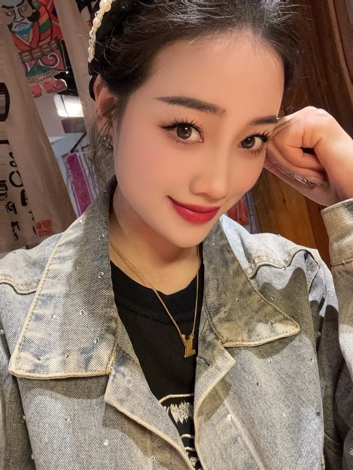 我毫无底线的缝缝补补，直到有一天我突然觉得 我该清醒了