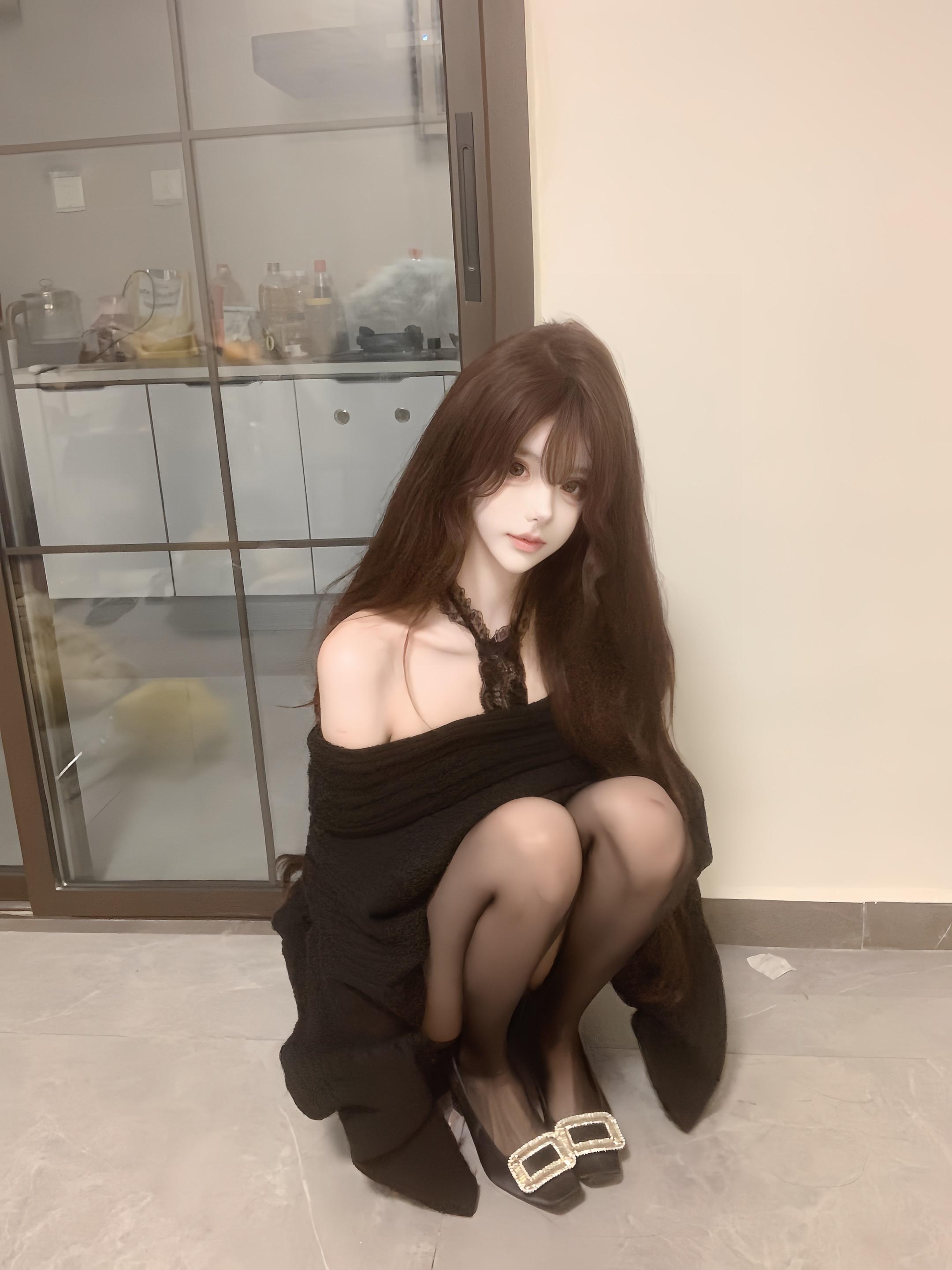 我们的世界不应该只剩下彼此吗