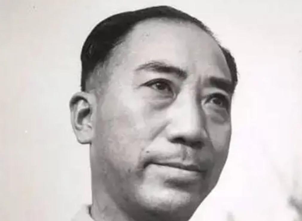 戴笠为什么非死不可？一次“越界”的操作，提前敲响了自己的丧钟1946年3月17日