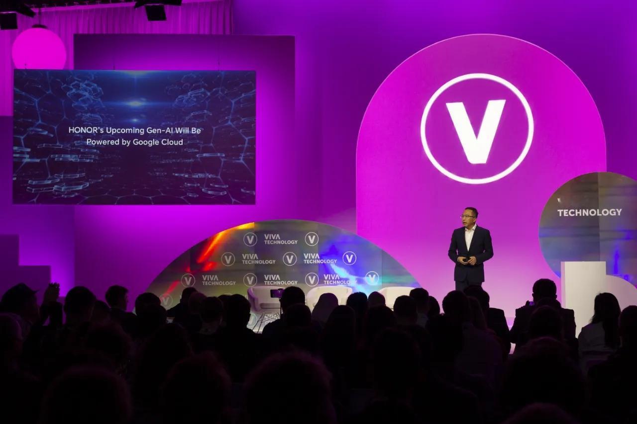 近日，荣耀终端有限公司CEO赵明在欧洲最大的科技创新盛会——Viva Techn