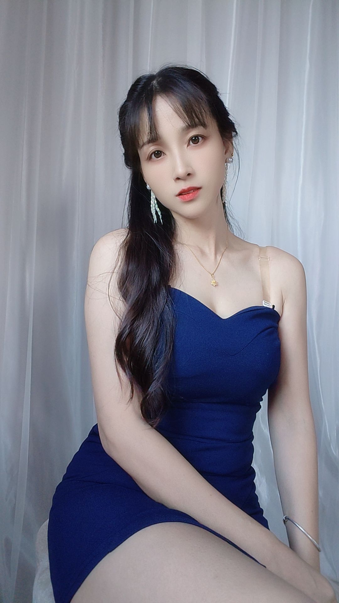 凌晨4:27分没睡觉的吗？又熬了一夜没睡， 你来福建一起出来撸夜宵？