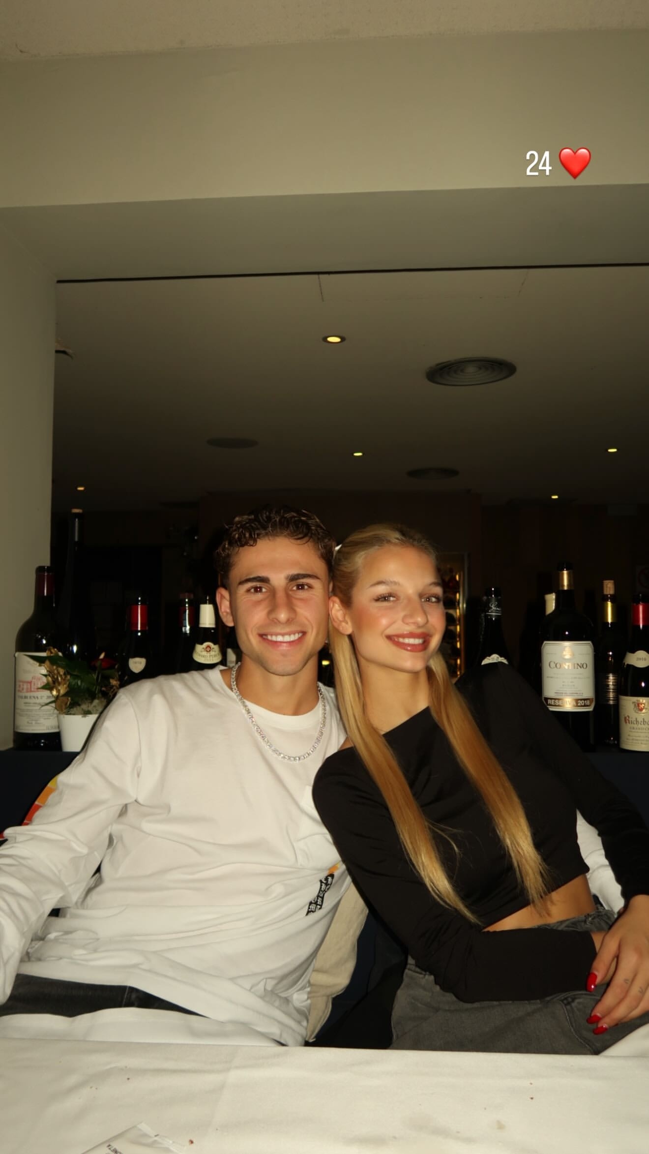 费尔明和女友❤️❤️❤️❤️❤️