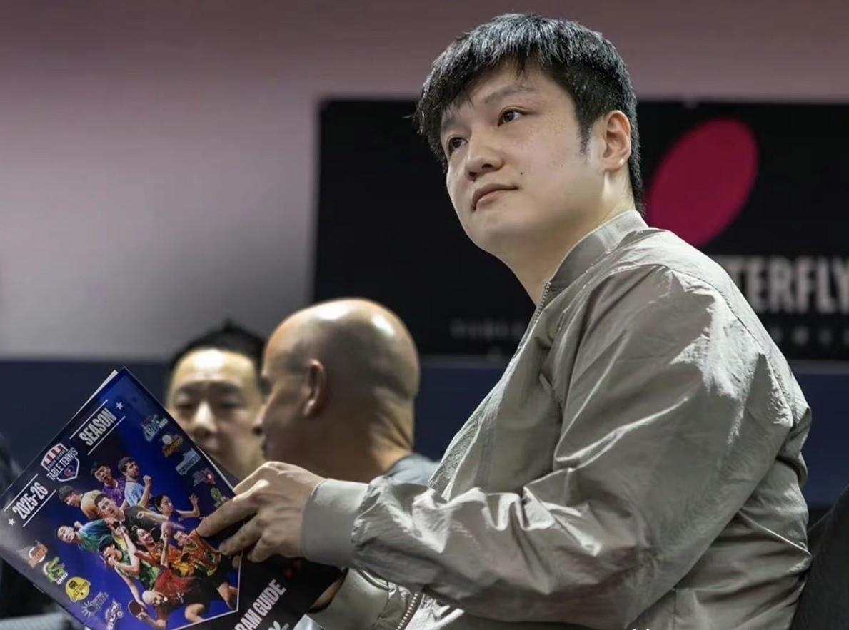 4月底–5月初，樊振东将从美国返回德国，随萨尔布吕肯打德甲季后赛、欧冠决赛。
有