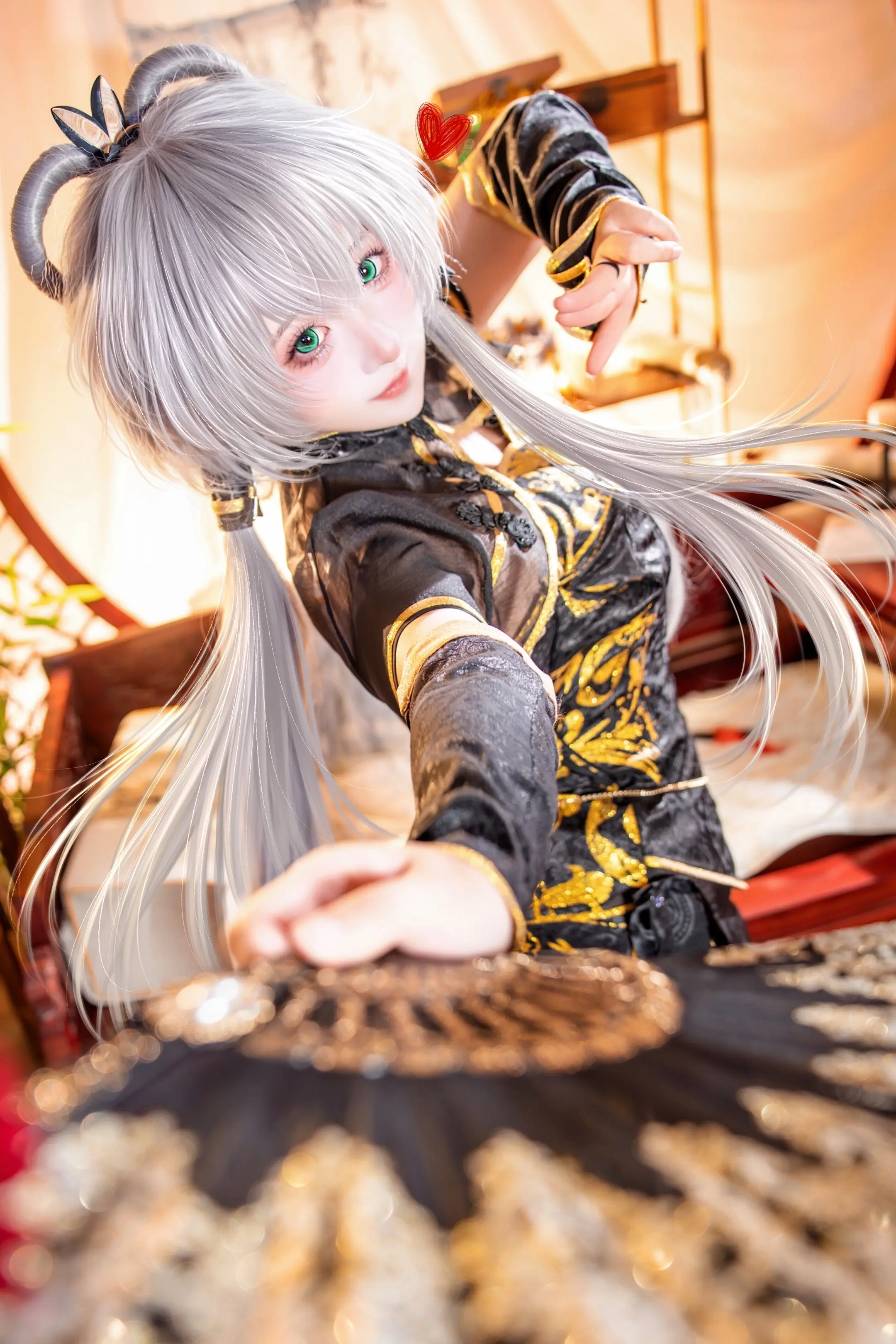 金丝雀 笼中鸟｜洛天依。📷：  赛博头发：阿咩儿子