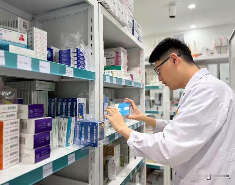 9块药医院卖86块？不是药品值这价，是背后的灰色利益链在“吸血”！
 
网上直售