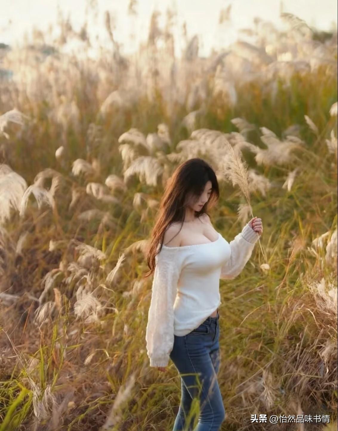 我觉得幸福真的没那么复杂，不是非要大富大贵、多么风光。对我来说，幸福就是日子过得