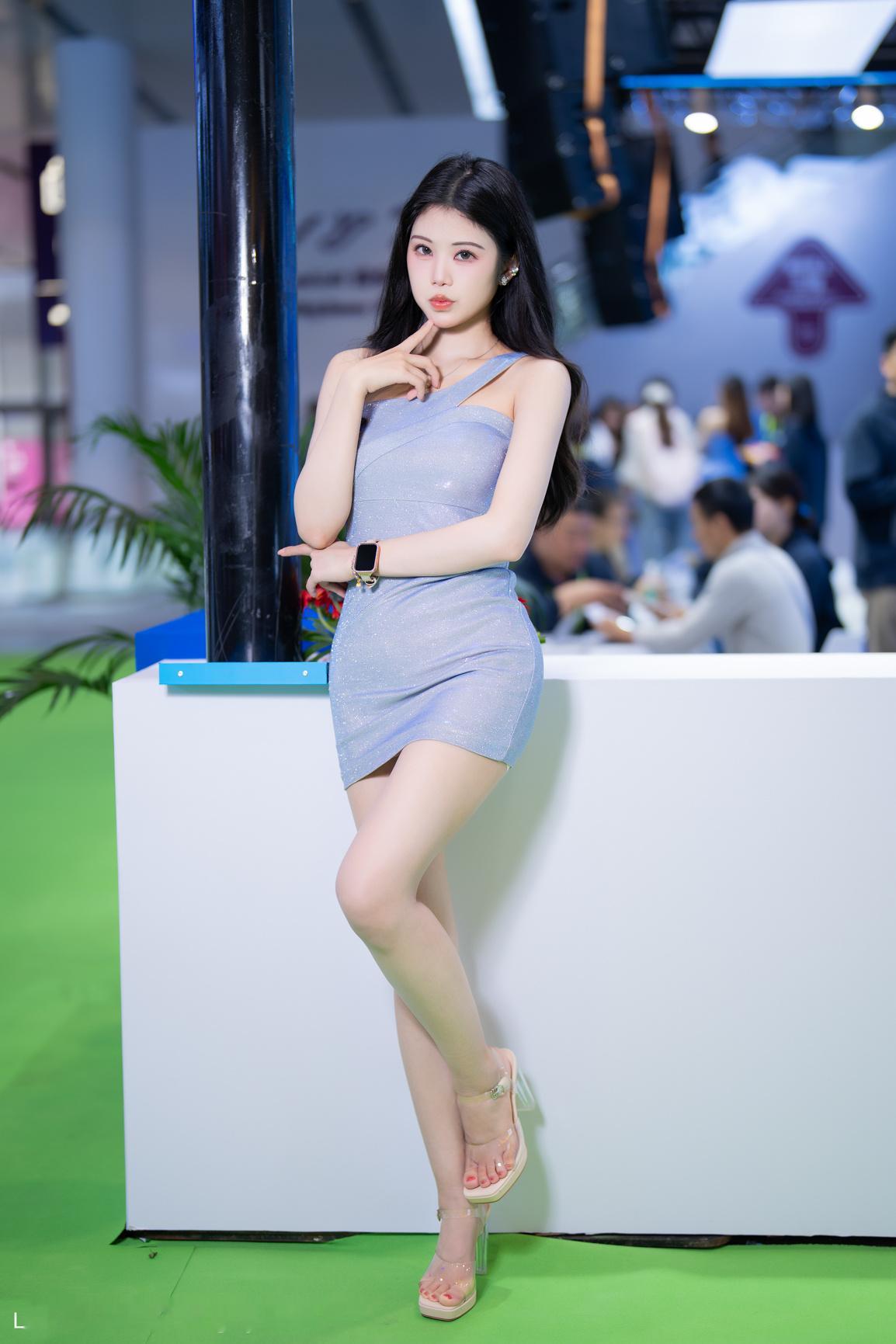 聆听猎人的车展日记聆听在深圳改装车展猎人与车展 2026 深圳改装车展想把图片带