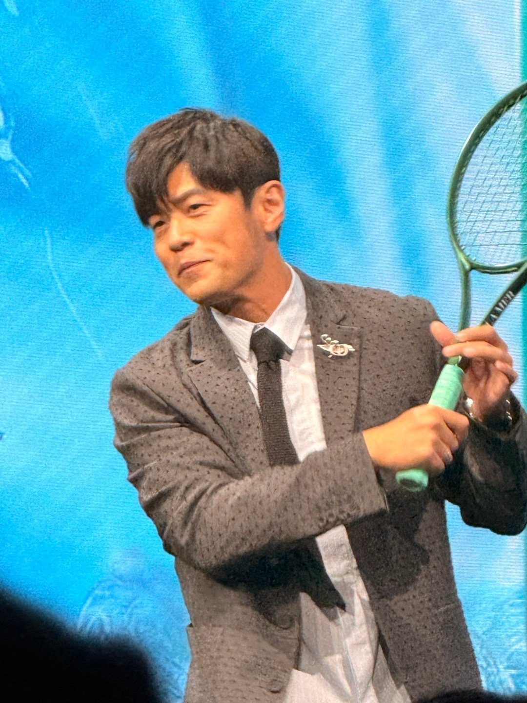 周杰伦在吃上还是太爱老己了哈哈哈看来我们和周董也有共同点了！！ 