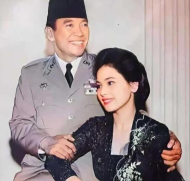 1959年，印尼总统秘密访日，日本人知道他好色，专门为他安排了一名19岁的绝色艺