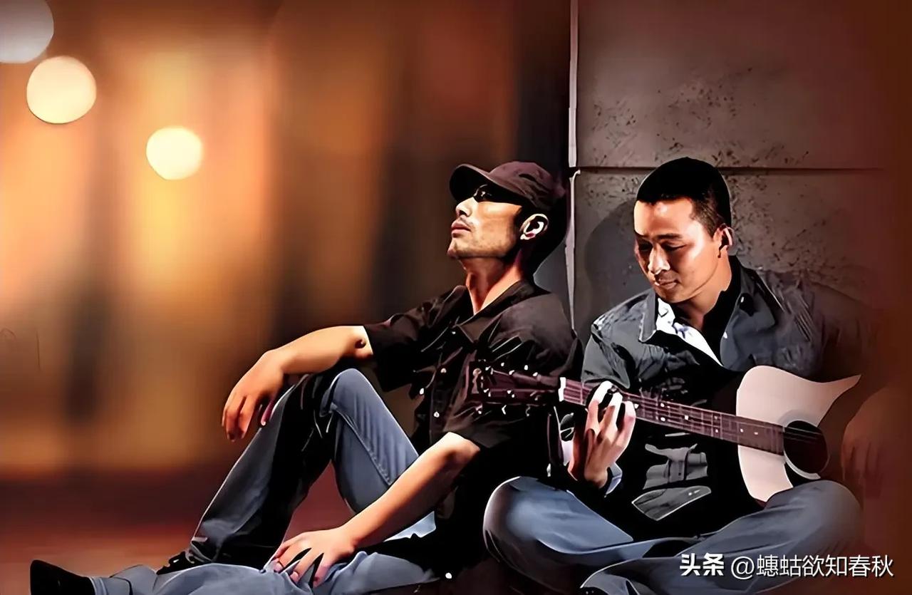 有人问，为什么旭日阳刚爆火后突然消失了？

旭日阳刚火起来的时候，是两个赤膊的农