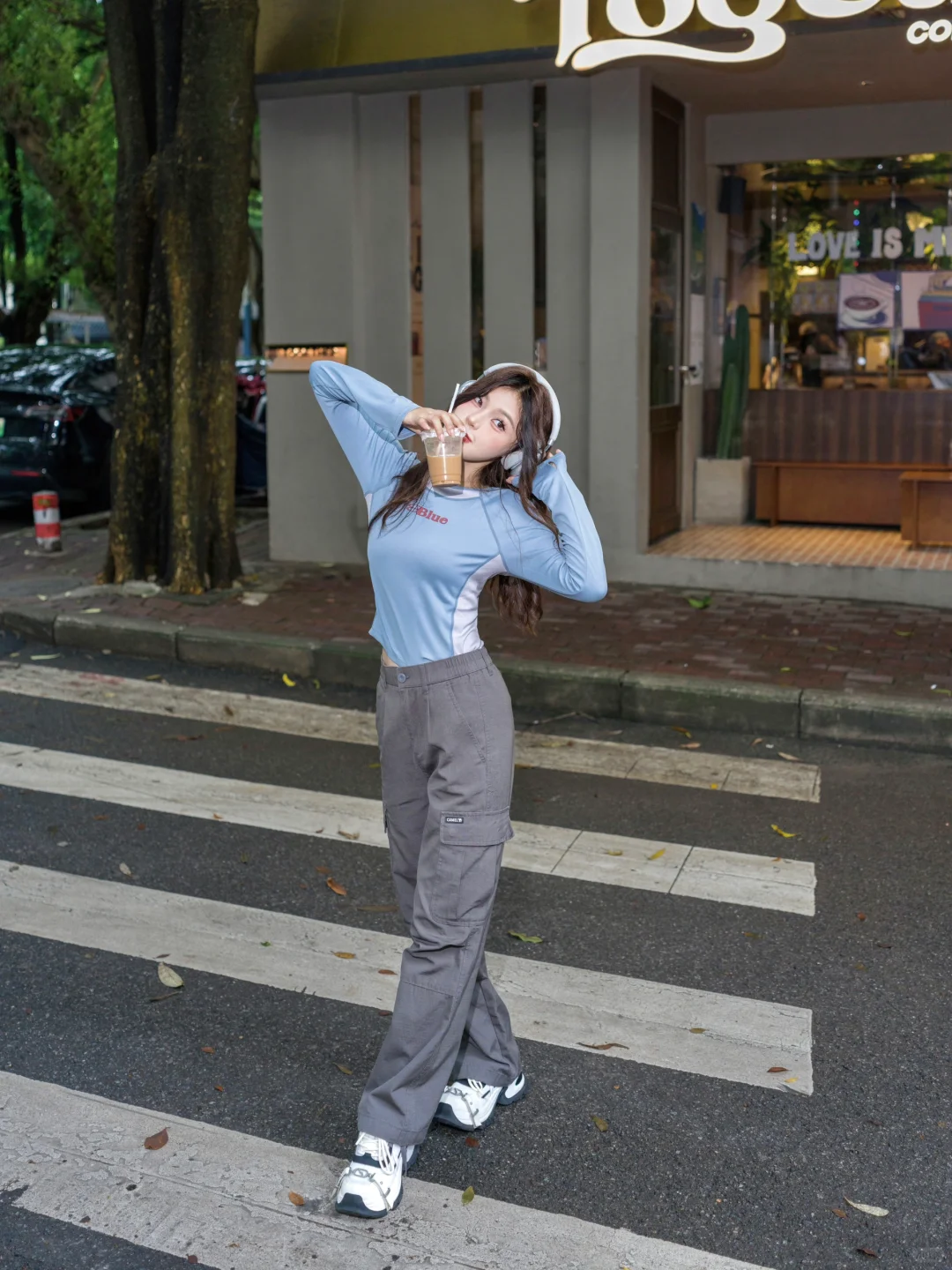今日阴天快乐🌥️秋日的第一场citywalk