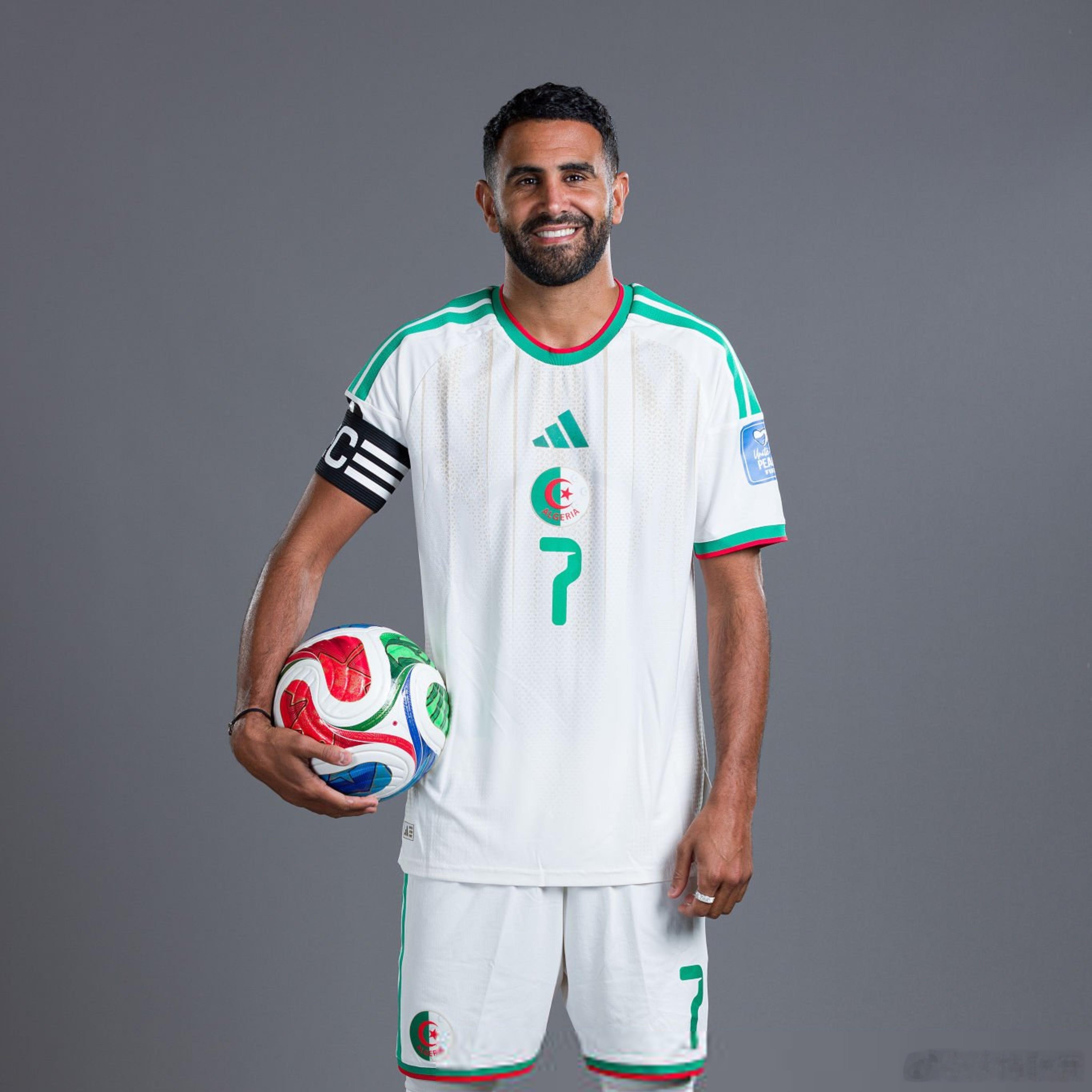 🇦🇷阿根廷3-0阿尔及利亚🇩🇿马赫雷斯（吉达国民）和奥亚尔（吉达联合）替