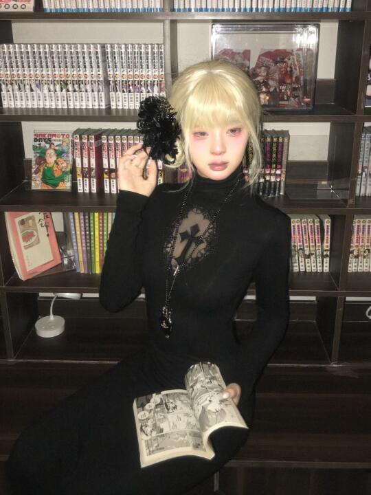 “Obsidian Heiress”