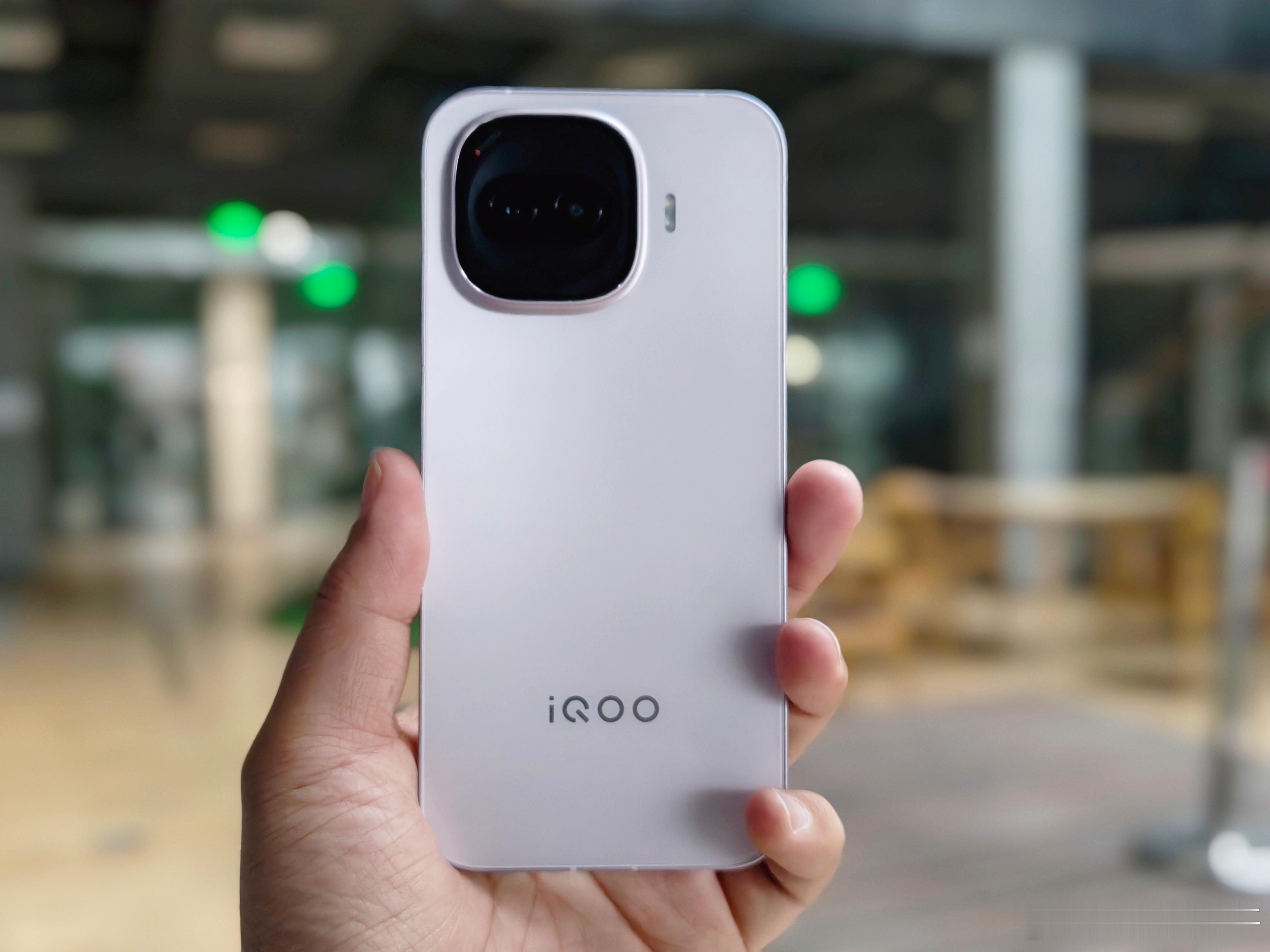 iQOO Z11 Turbo试用机寄回去有段时间了，我真的太想念我的iQOO Z