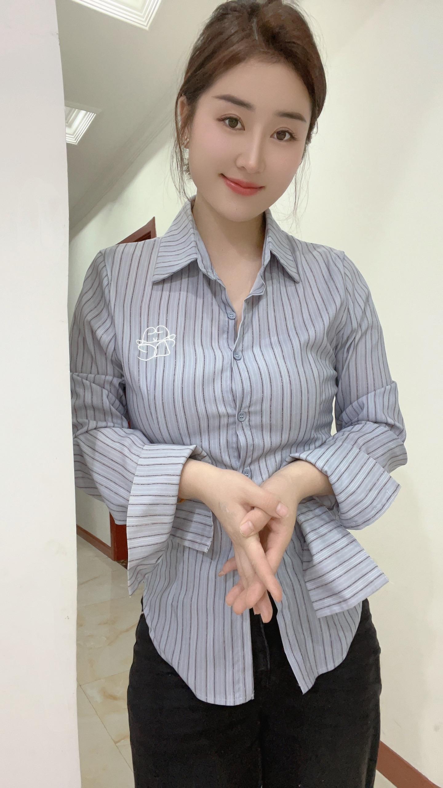金钱不能衡量爱情，但可以用来过滤欺骗。有的人在你包里偷偷给你塞钱，有的人怕在你身上花钱
