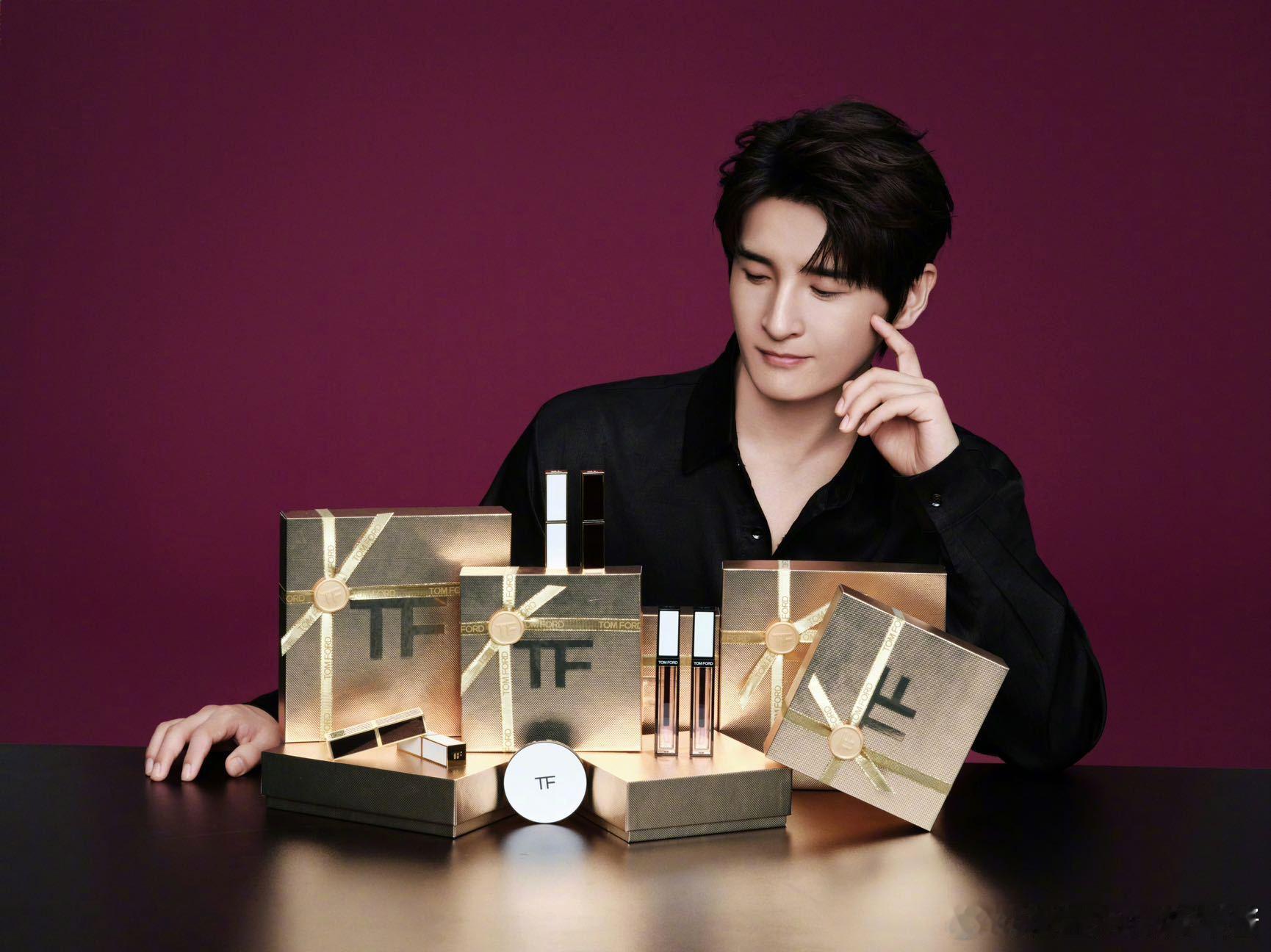 #张远 ｜#TOMFORD 瑰中湿吻🌹原欲引力七夕将至💓随我共赴8月5日19
