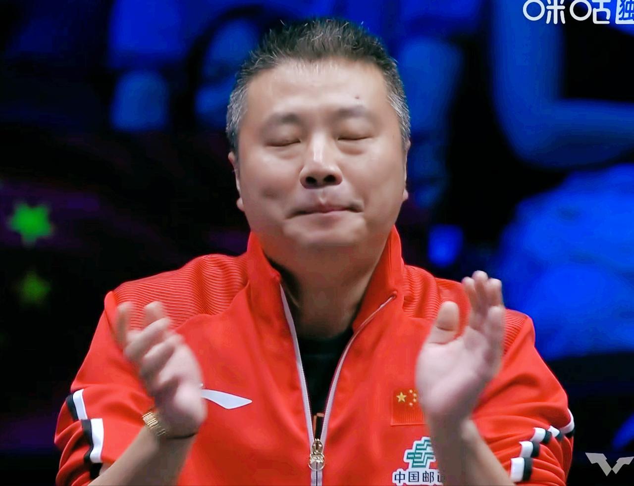 王艺迪4:2拿下张本美和的时候，大家看到看台上马琳的表现了吗？
马琳真是着急的大