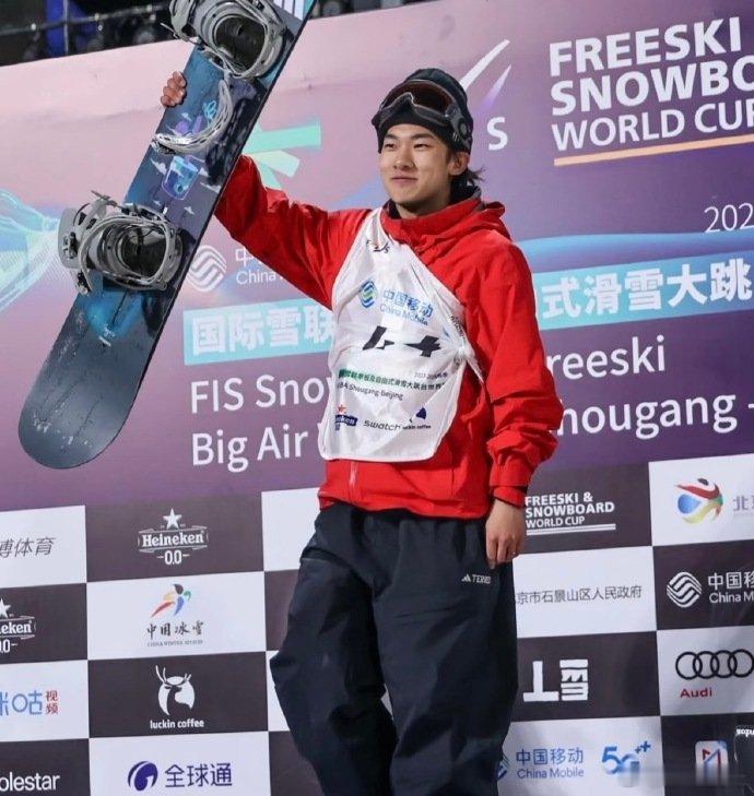 男生感染HPV后果很严重看到苏翊鸣在赛场上的完美表现，能够完美的掌控好身体的各种