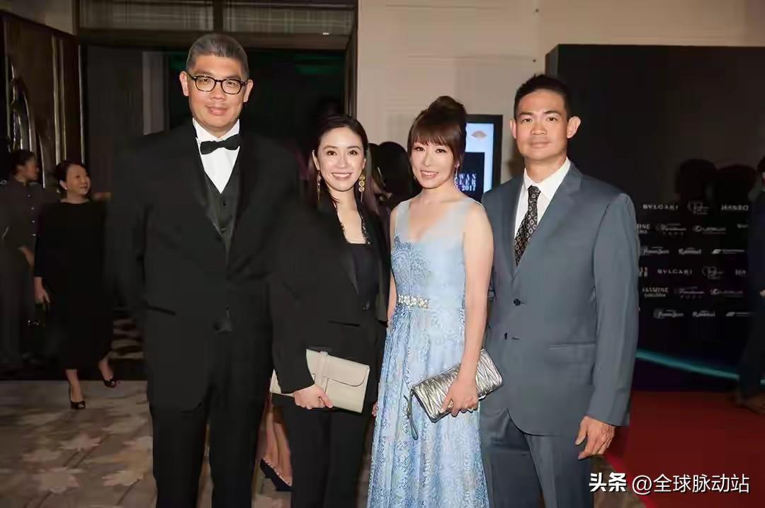 中国国民党原主席连战的两位儿子，连胜文与连胜武。

他们娶的媳妇都非常端庄大方，