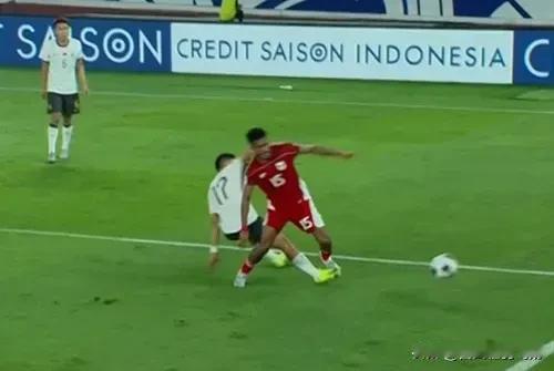 韩国媒体嘲笑国足无缘世界杯：“14亿的眼泪”，世界杯48个参赛国家没有中国的“一