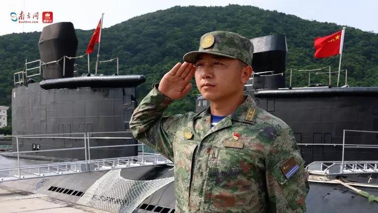 机电部门工程师徐为贵…因任务需要，徐为贵曾连续担负战备任务近300天，期间几乎参