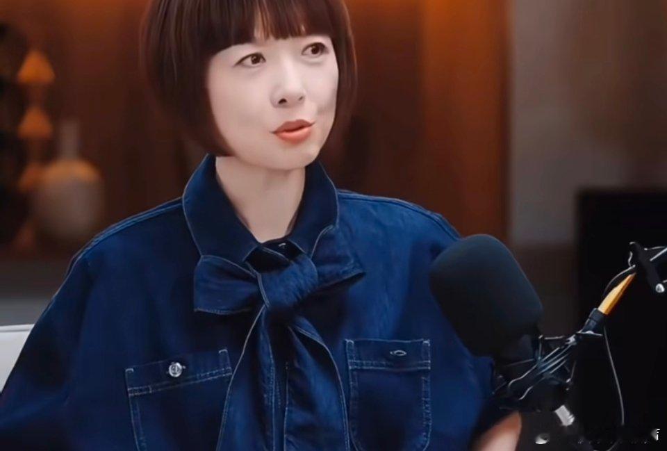 鲁豫敢说的背后，是时代对女性的包容与认可，鲁豫当年的质问终于等来时代的温柔回应 