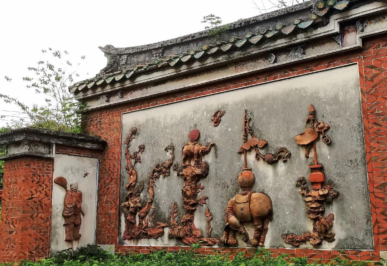 酸甜苦辣，喜怒哀乐，不亲自去尝，永远不知道生活的真正味道。人生就是遇见形形色色的