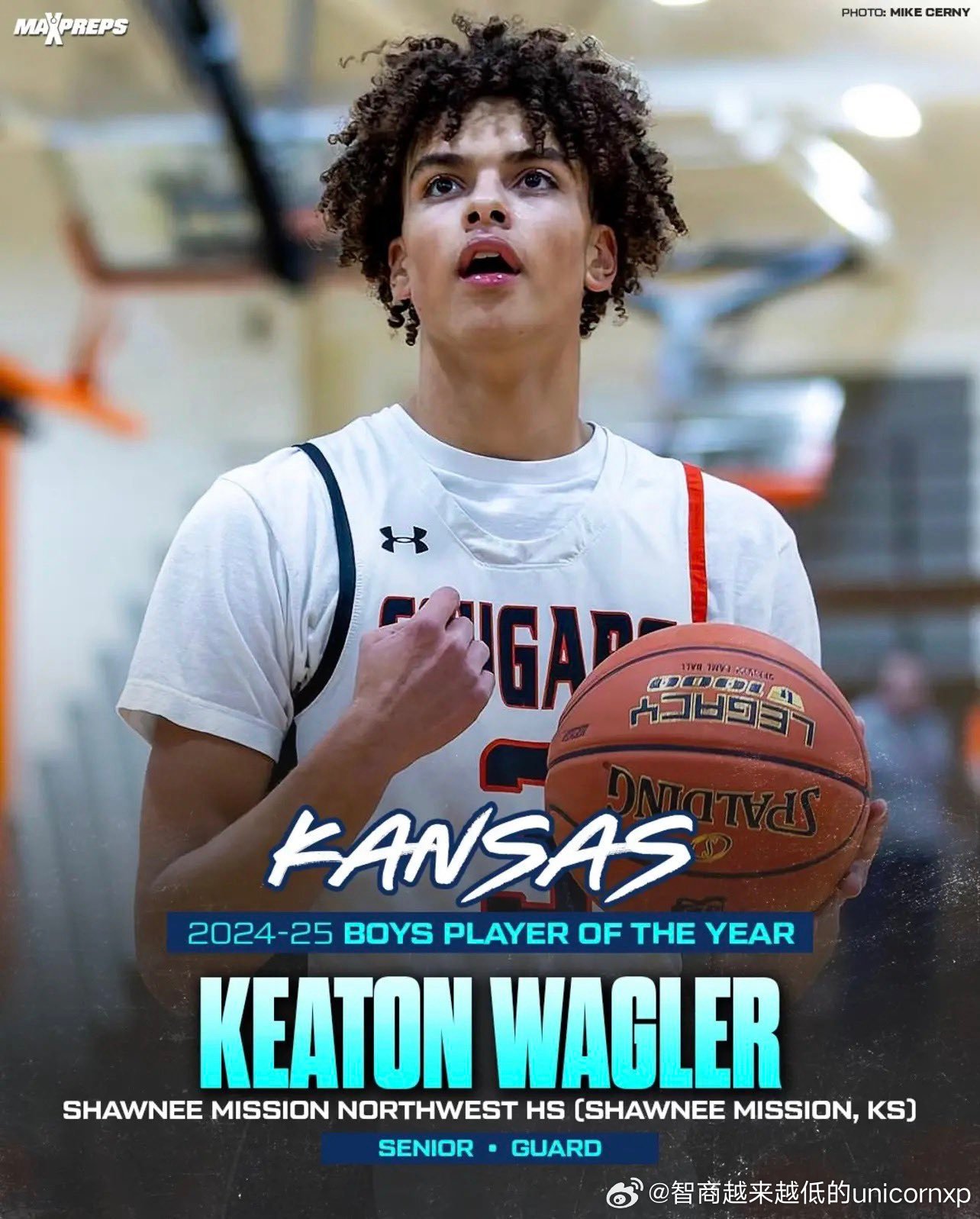 堪萨斯本地球迷调侃堪萨斯大学主帅Bill Self拿下全美顶尖新星Darryn 