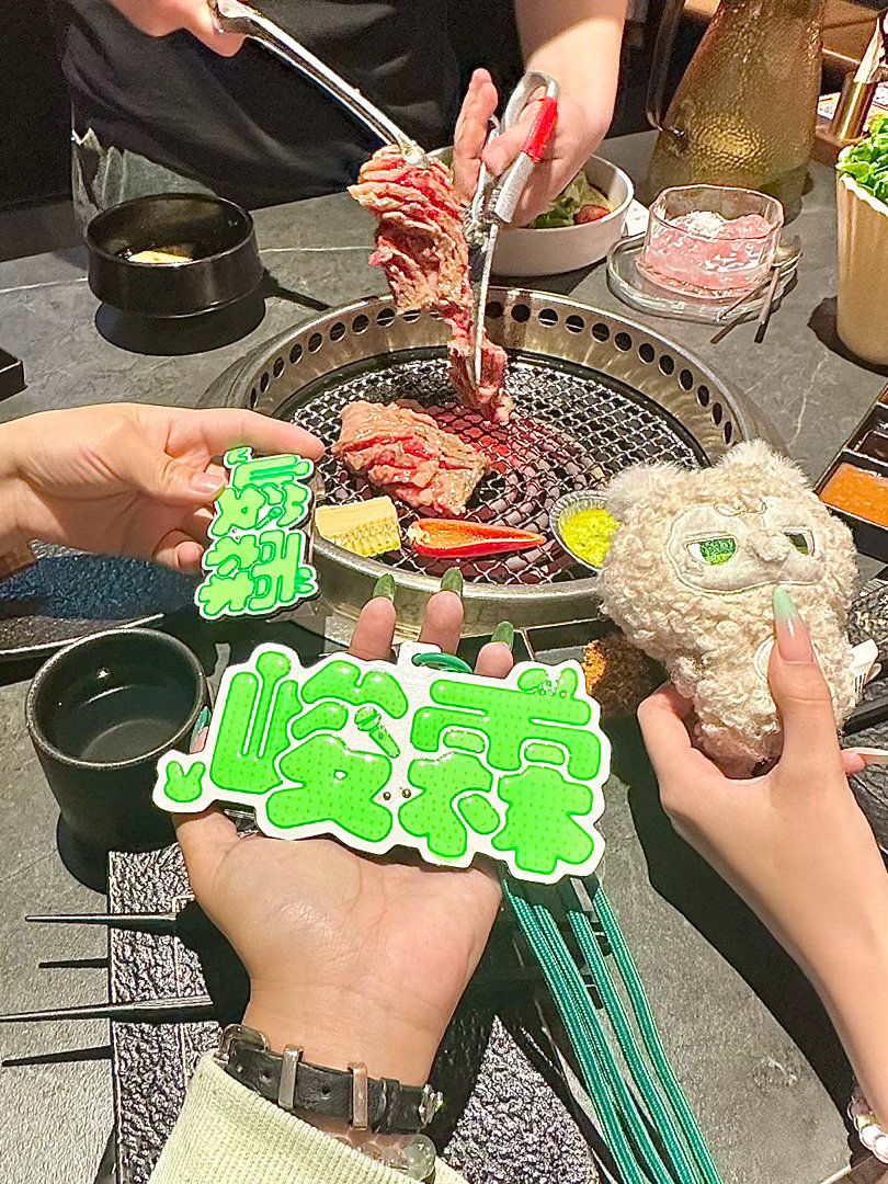 吃上了૮₍ ˃ ⤙ ˂ ₎ა 