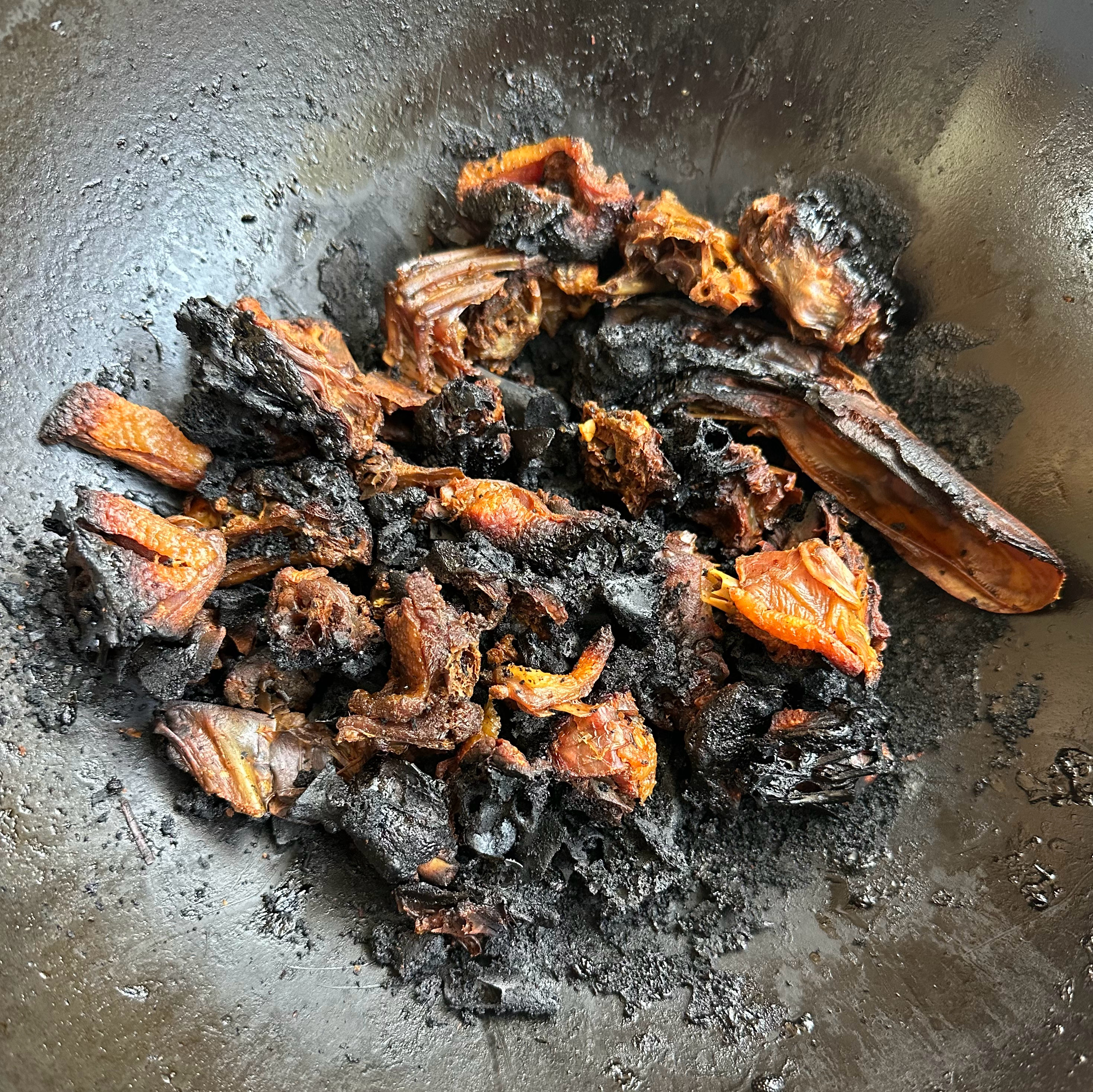 今天给美嫂炖的板鸭也不知道熟透没 [疑问] ​​​