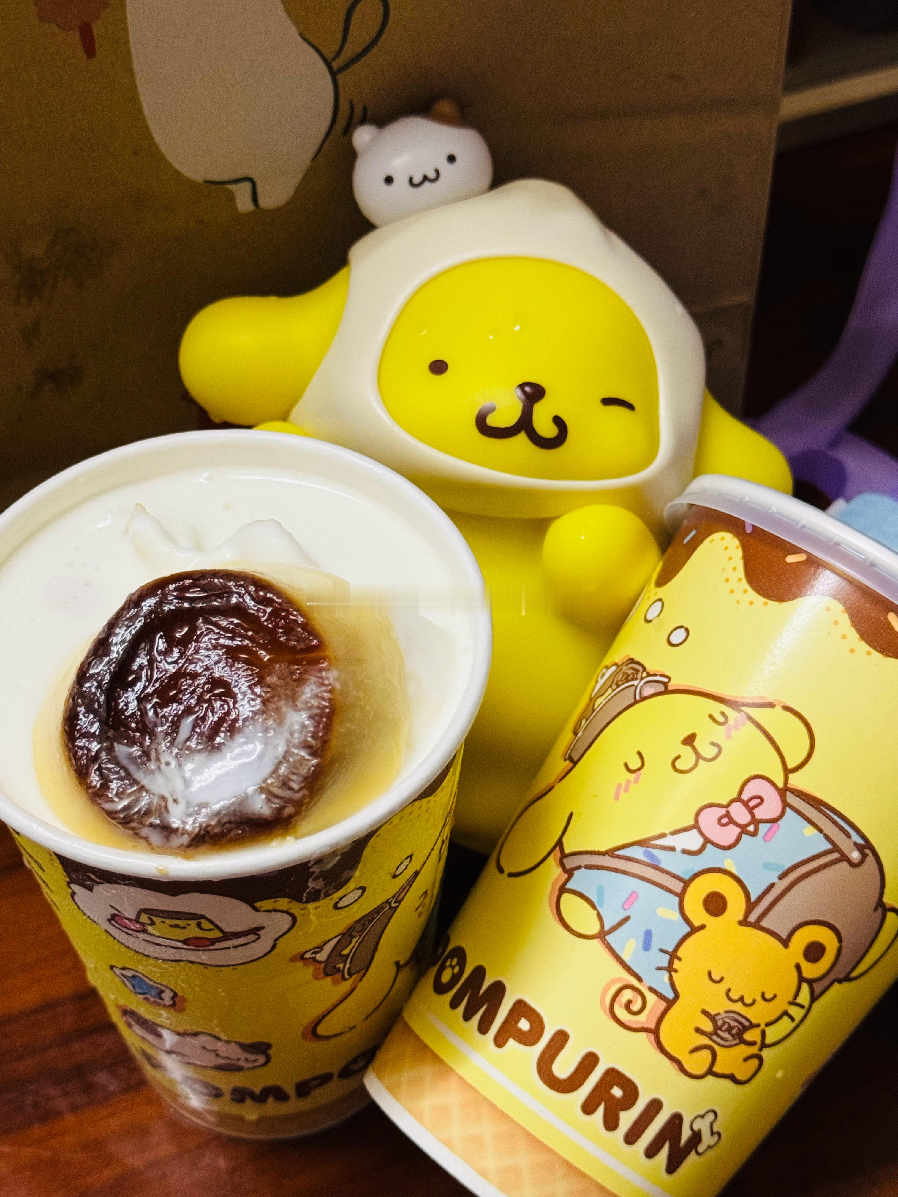 ada的美食之旅  ५     *     𐦾🍮布丁狗爱吃！dq联名布丁狗 