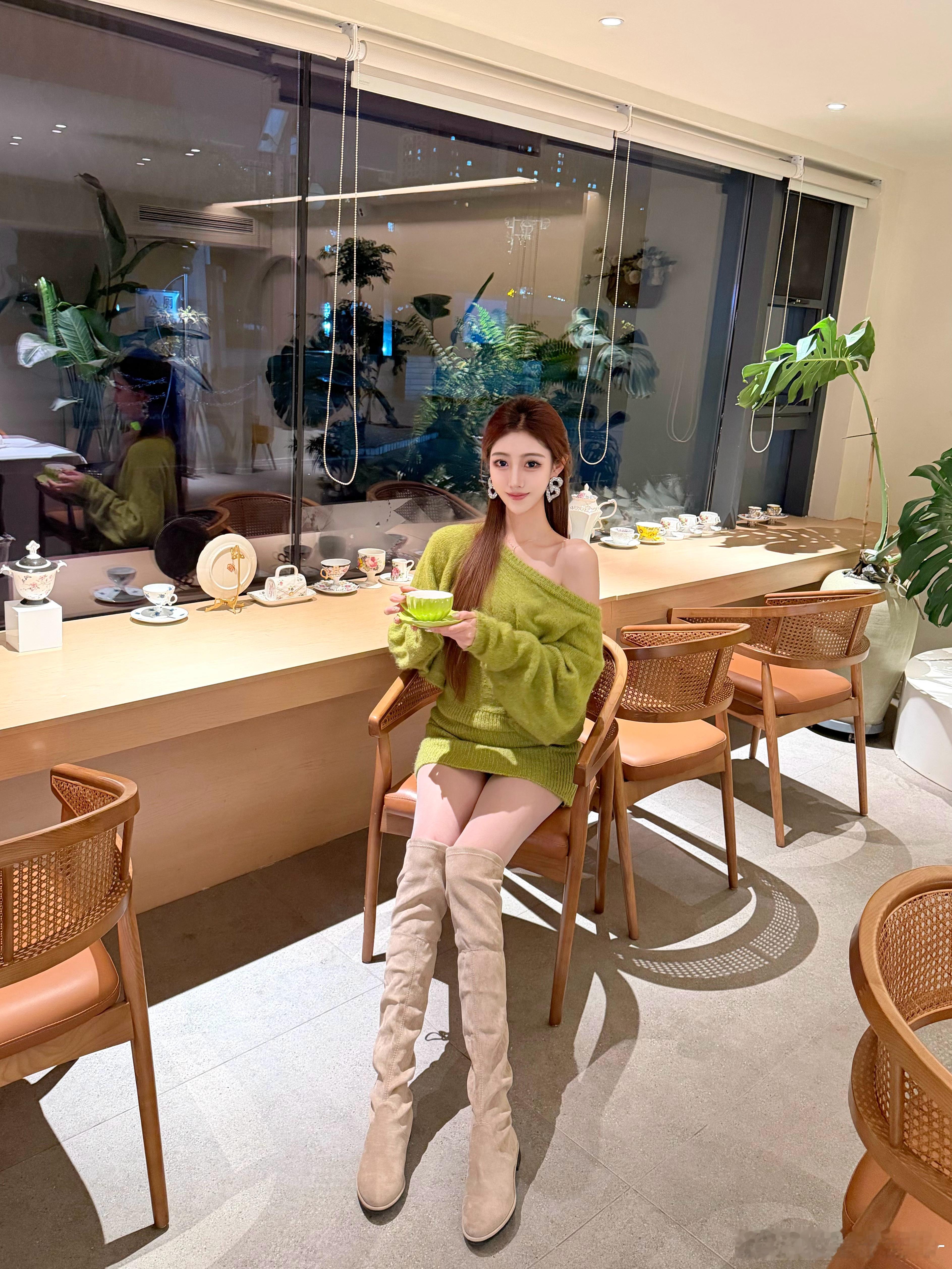 一边流泪一边搞定所有事的可爱女人🥝 石家庄·花园花厨