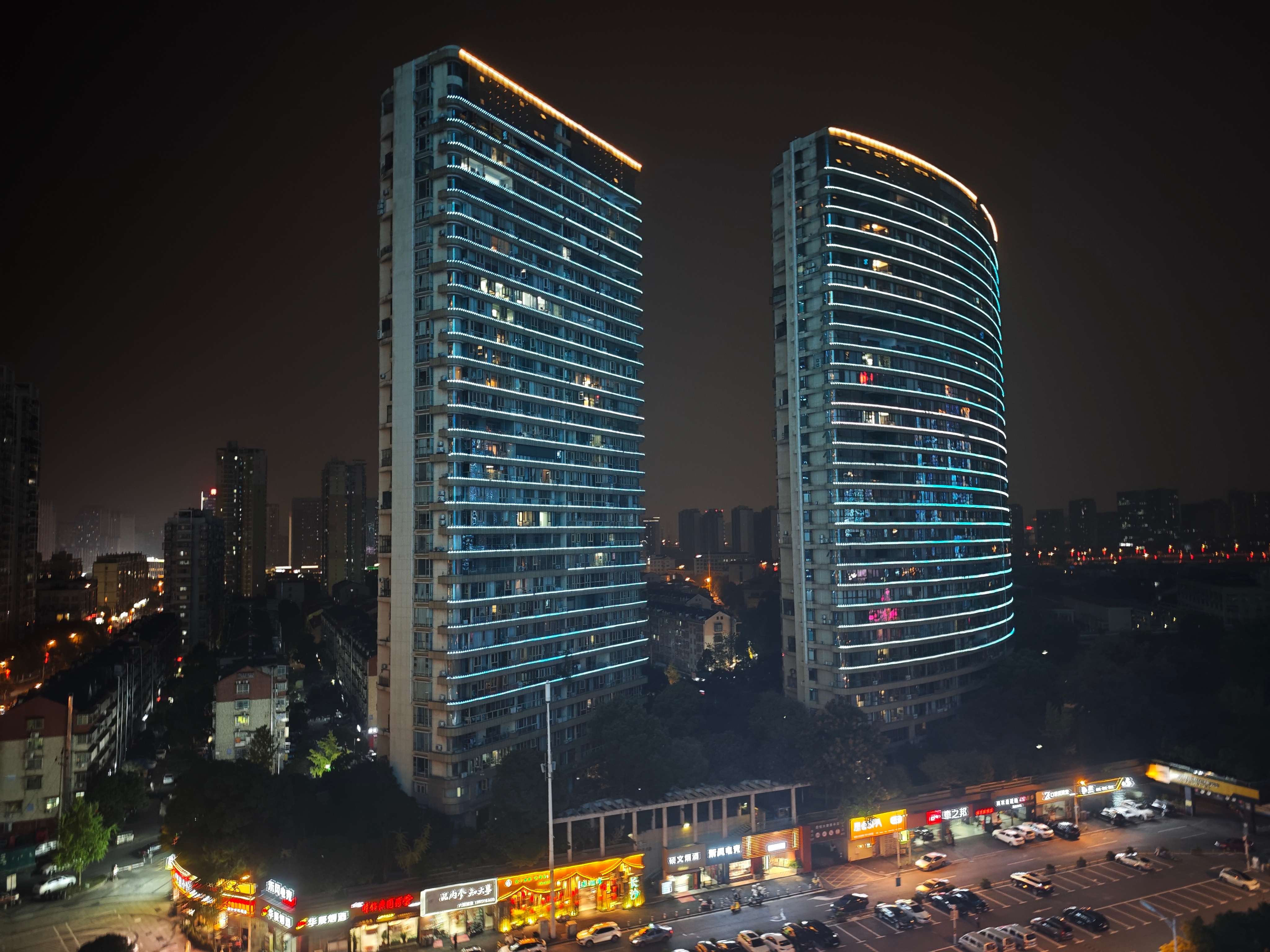 长沙的夜景还是很美的 