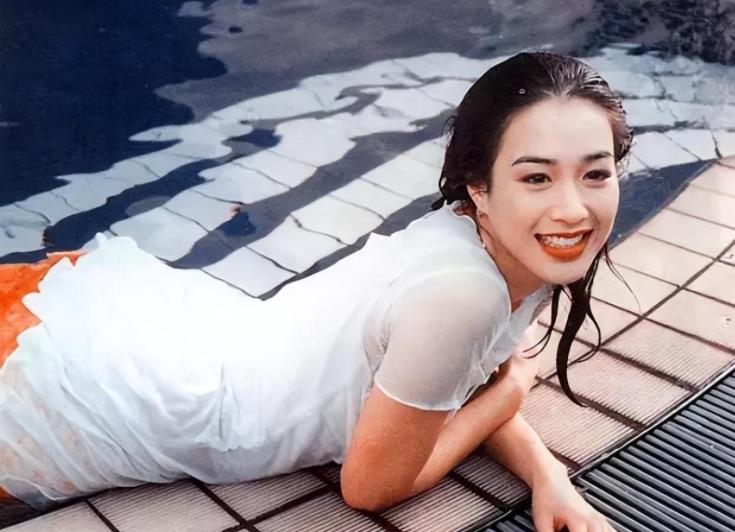 张伦硕：遇上富婆“钟丽缇”，当初被人羡慕，如今却饱受非议
张伦硕出生在山东临沂，