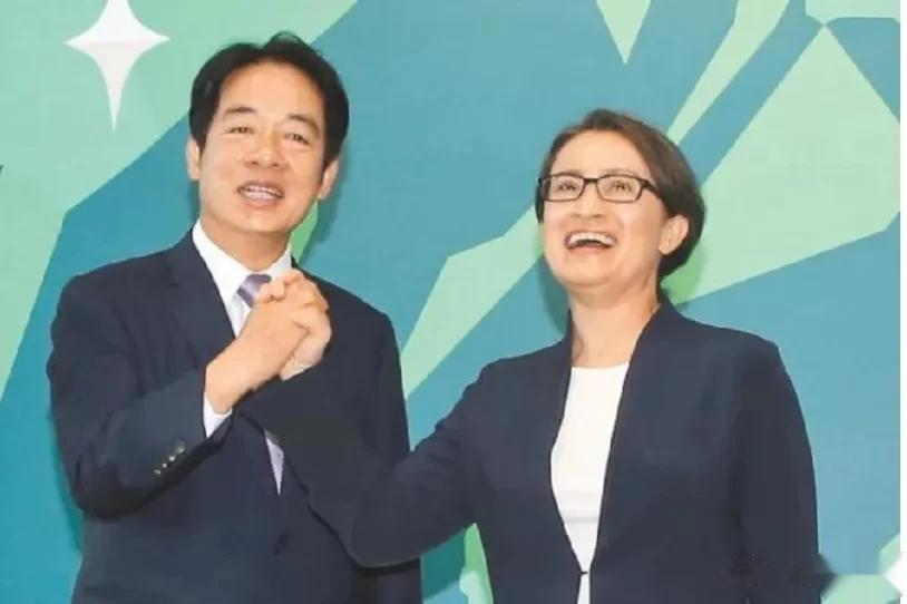 #专家：赖清德掩盖不了“台独”本质#台湾的小丑真正地是层出不穷。如果把台湾问题一