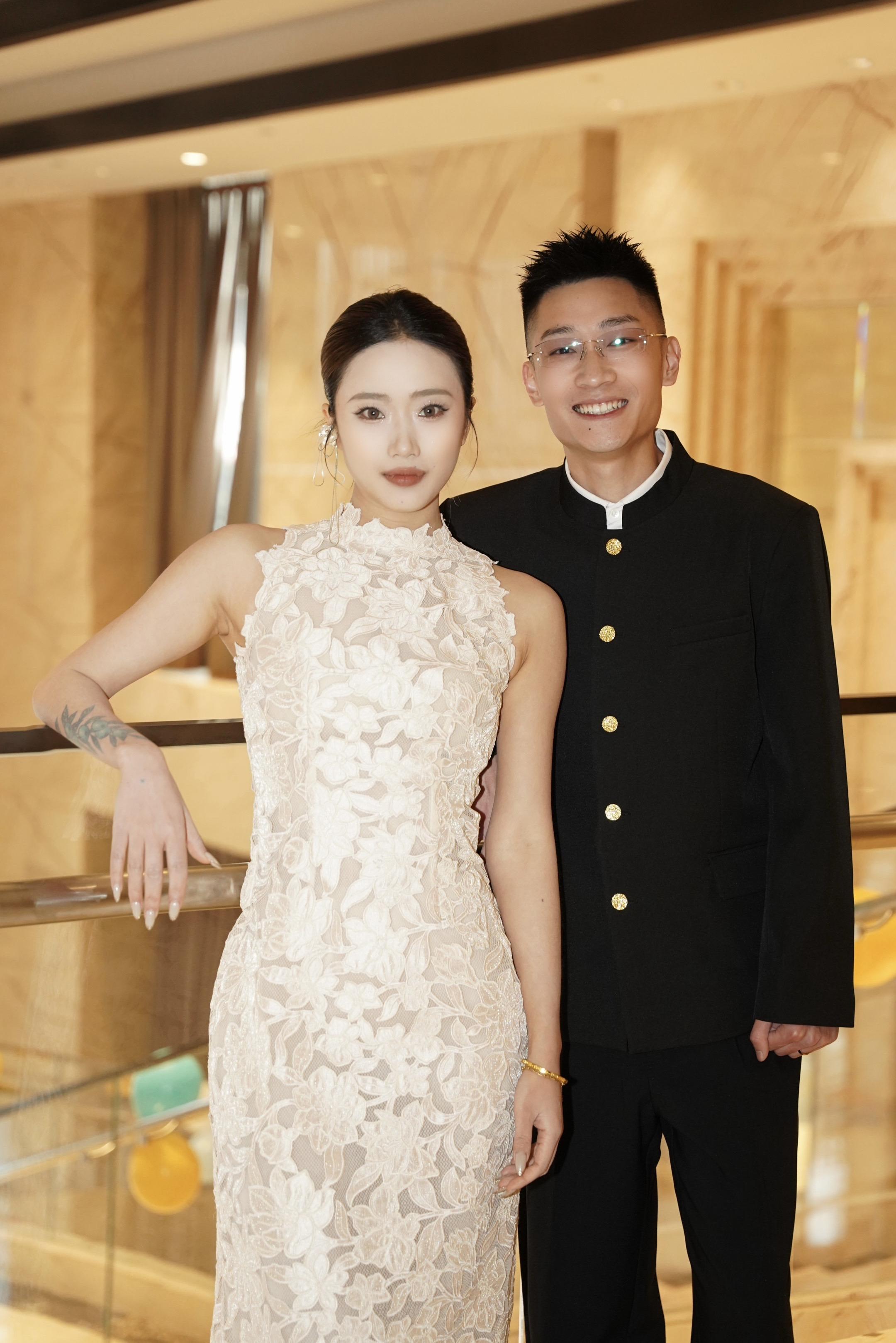 2025 以幸福结尾！ 走到这一步我们用了2334天  一言为“订”了...