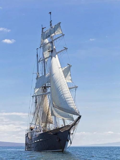 闲着没事，我发表一个字谜，不知友友们喜欢不，还是请有这么兴趣的高手动动脑，猜猜谜