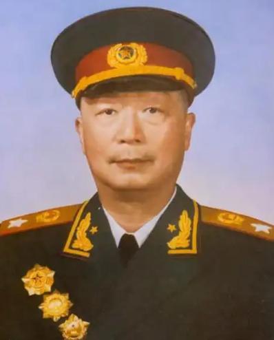 聂荣臻：主管国防科技后，他为新中国造出了多少国之重器？
 
1956年中央找聂荣