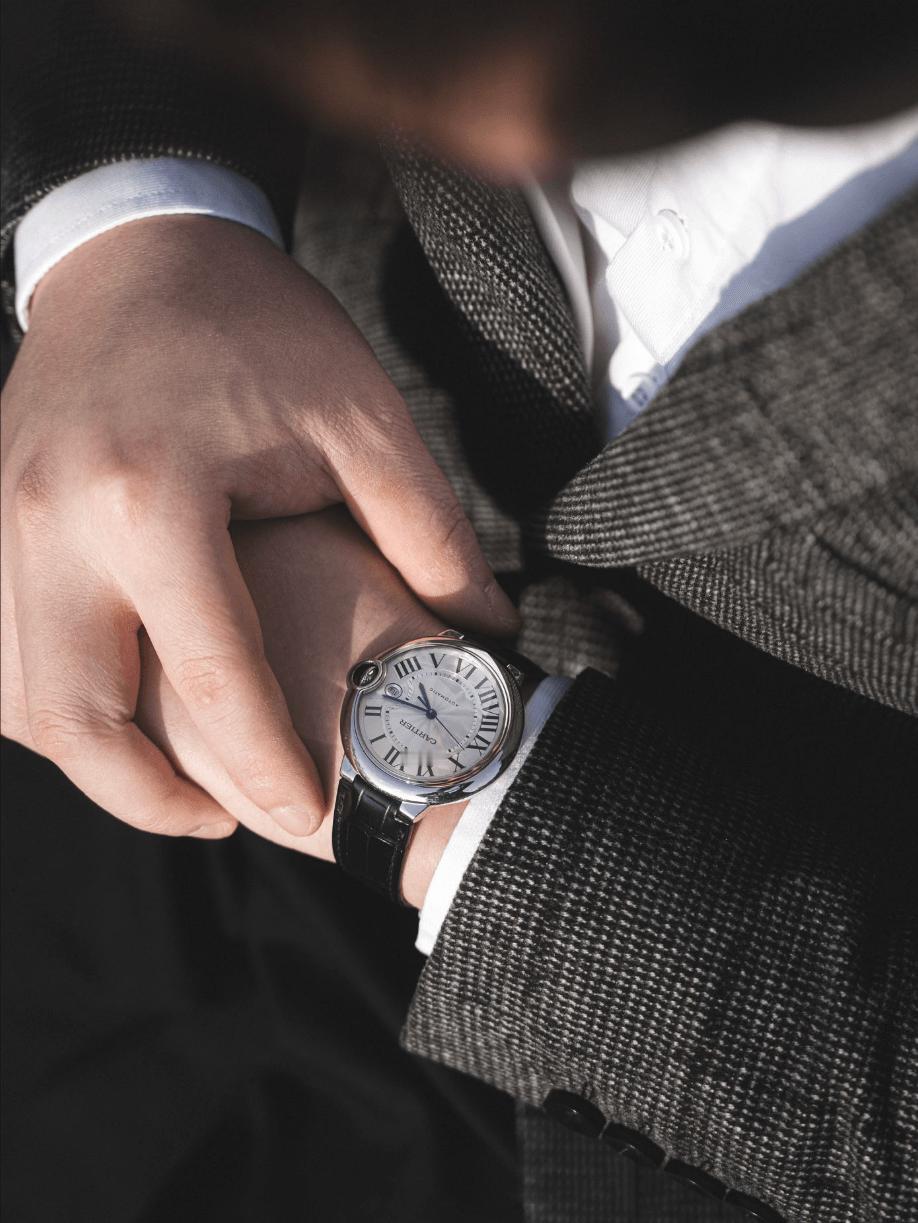 【卡地亚蓝气球很有潜力】很多表友都注意到，其实这两年卡地亚蓝气球的保值能力在上升