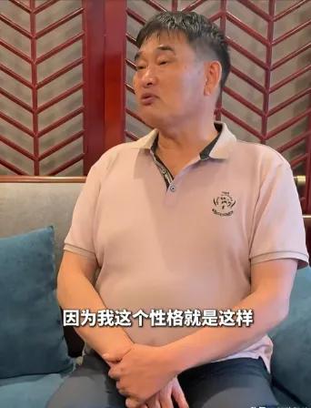 朱之文坦言：“说实话，我根本不缺钱。”

记者反问：“您不差钱，为啥还要天天跑各