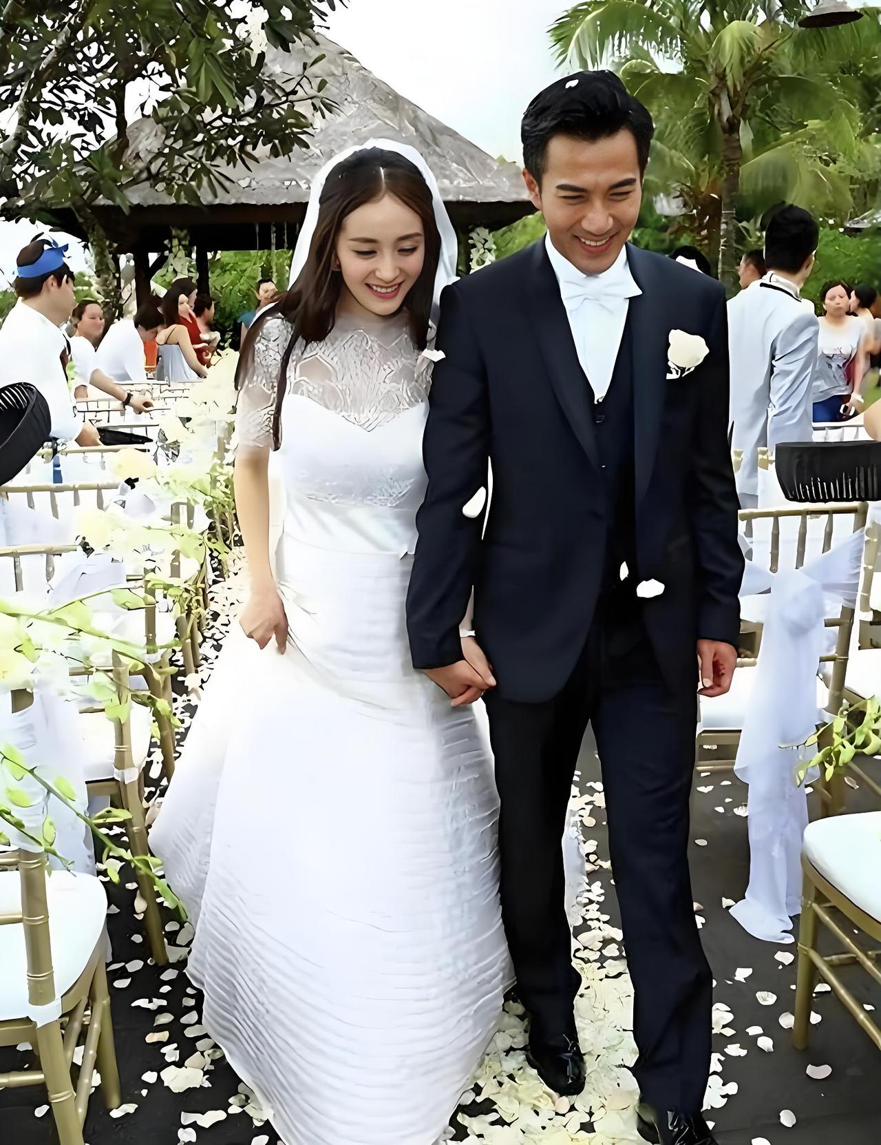 离婚八年后，39岁的杨幂高调传来喜讯，也让外界看清了她与前夫刘恺威之间各自不同的